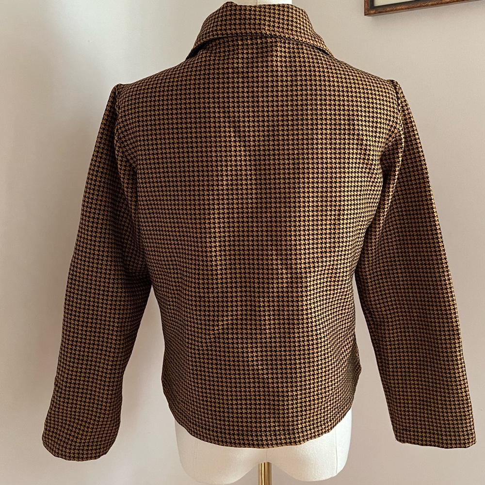 Local designer blazer - Picture 2 of 3